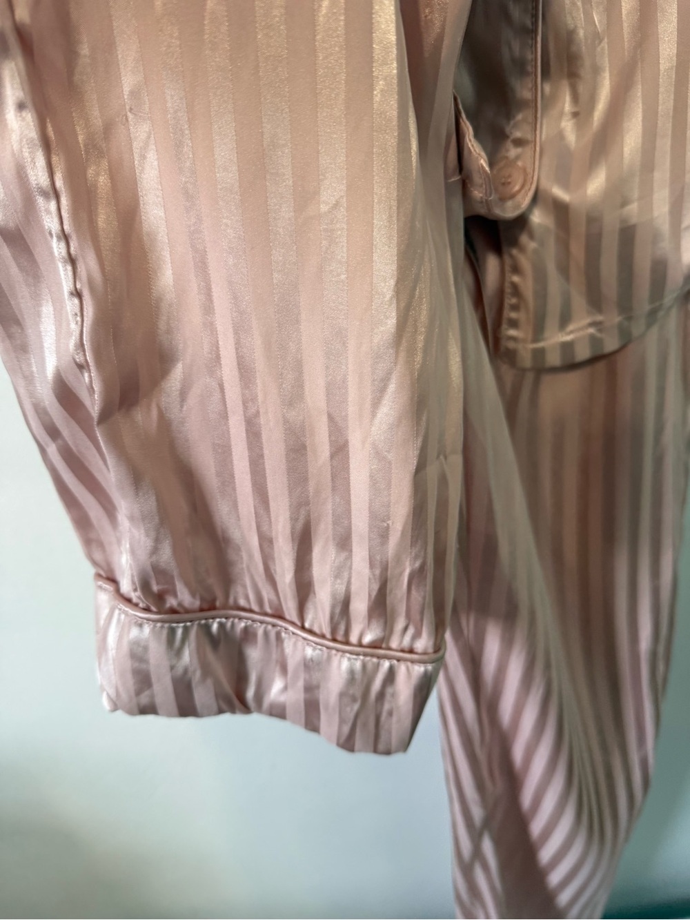 Tart Intimates Blush Pink Satin Stripe Two-Piece Pajama Set flaw - Picture 7 of 13